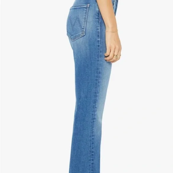 Classic Blue Women's Jeans - Picture 3 of 7